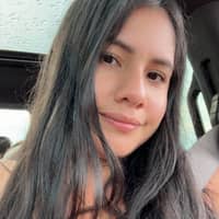 Sitter Profile Image: Deborah B.