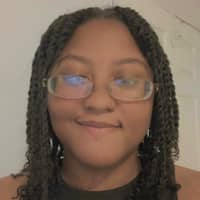 Sitter Profile Image: Alexis W.