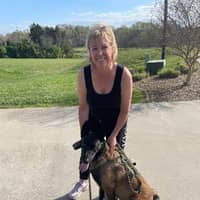 Sitter Profile Image: Amy E.