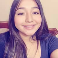 Sitter Profile Image: Nia G.