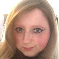 Sitter Profile Image: Holly E.