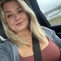 Sitter Profile Image: Bri Shenay B.