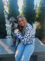 Sitter Profile Image: Elle H.