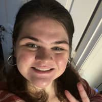 Sitter Profile Image: Annalise S.