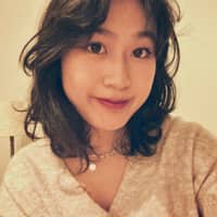 Passarens profilbild: Amy X.