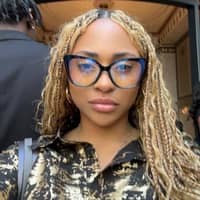 Sitter Profile Image: Taylor F.