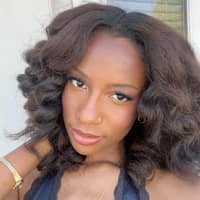 Sitter Profile Image: Jordyn D.