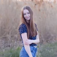 Sitter Profile Image: Shayleigh F.