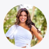 Sitter Profile Image: Caylynn G.