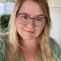 Sitter Profile Image: Halina F.