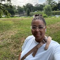 Sitter Profile Image: Jennifer E.