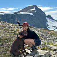 Sitter Profile Image: Laura W.