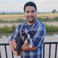 Sitter Profile Image: Bradley P.