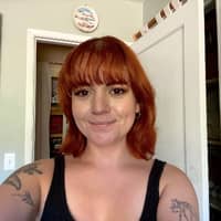 Sitter Profile Image: Naomi M.