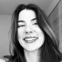 Sitter Profile Image: Justina T.