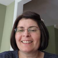 Sitter Profile Image: Elizabeth B.