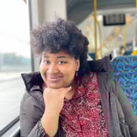 Passarens profilbild: Aisa J.