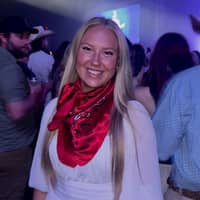 Sitter Profile Image: Lacey F.