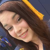 Sitter Profile Image: Alicia W.