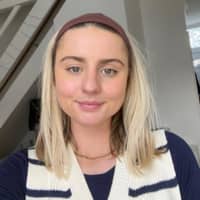 Sitter Profile Image: Hannah L.