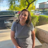 Sitter Profile Image: Shannon W.