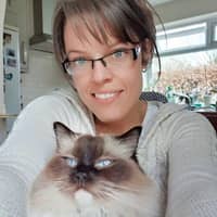 Sitter Profile Image: Veronika K.