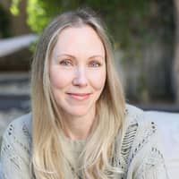 Sitter Profile Image: Stacy N.