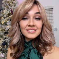 Sitter Profile Image: Diana G.