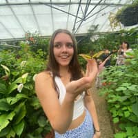 Sitter Profile Image: zara a.