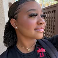 Sitter Profile Image: Leilani W.