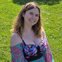 Sitter Profile Image: Hannah O.