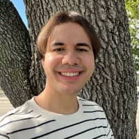 Sitter Profile Image: Lukah M.