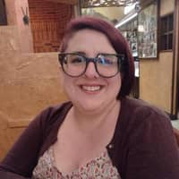 Sitter Profile Image: Gina V.