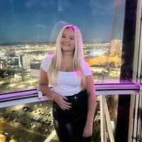 Sitter Profile Image: Brooklynn K.