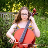 Sitter Profile Image: Hannah W.