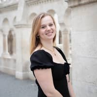 Sitter Profile Image: Lauren Y.