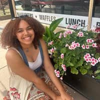 Sitter Profile Image: Asha K.