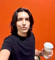 Sitter Profile Image: Raul S.