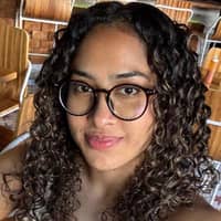 Sitter Profile Image: Ana P.