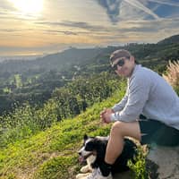 Sitter Profile Image: Oscar S.