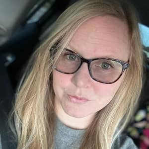 Sitter Profile Image: Ashley Q.