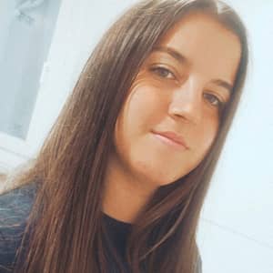Sitter Profile Image: Ana Lucia d.