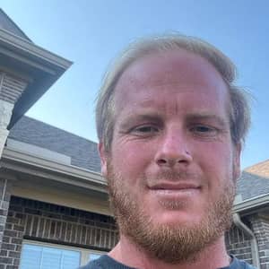 Sitter Profile Image: Devon J.