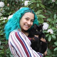 Sitter Profile Image: Geovana A.