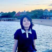 Sitter Profile Image: Qichen D.