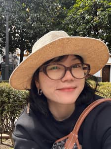 Sitter Profile Image: Xiaofei C.