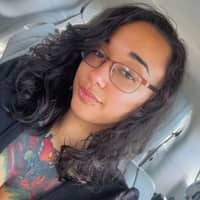 Sitter Profile Image: Michelle F.