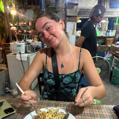 Sitter Profile Image: Belen B.