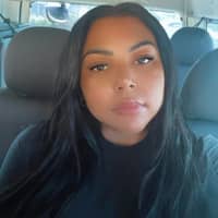 Sitter Profile Image: Nia R.