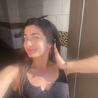 Sitter Profile Image: Ximena D.